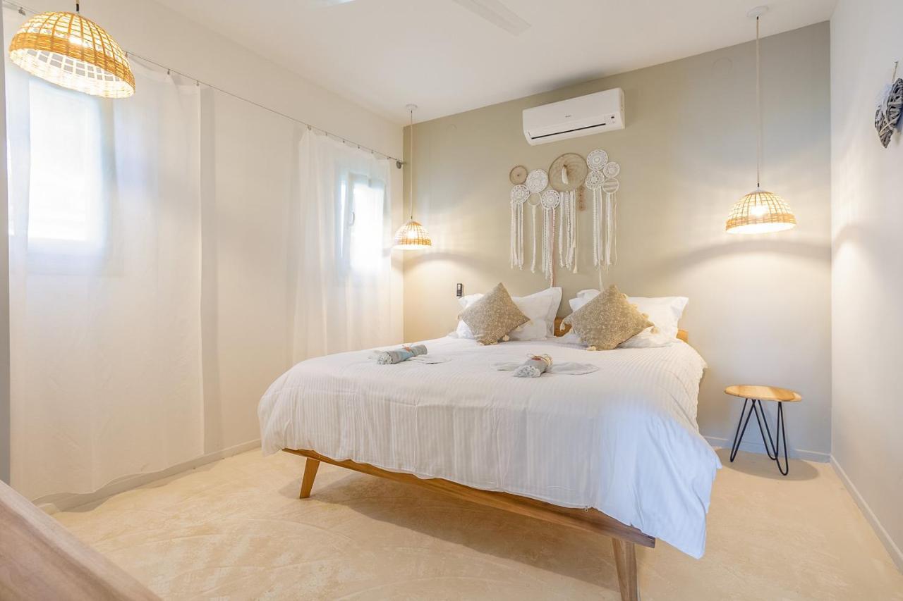 Sea And Sun Luxury Pools' Villas Horeftó Kültér fotó