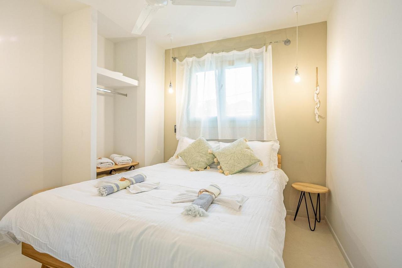 Sea And Sun Luxury Pools' Villas Horeftó Kültér fotó