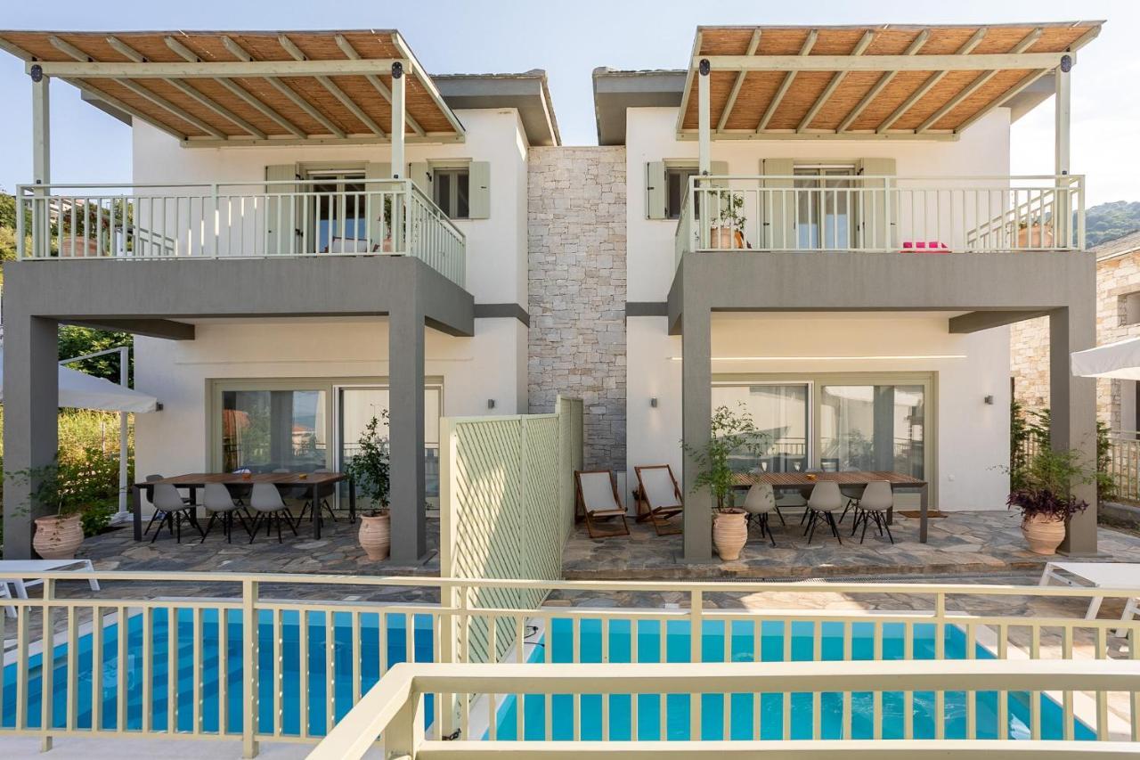 Sea And Sun Luxury Pools' Villas Horeftó Kültér fotó