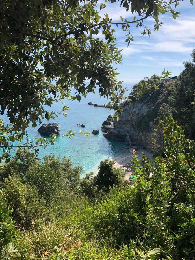 Sea And Sun Luxury Pools' Villas Horeftó Kültér fotó